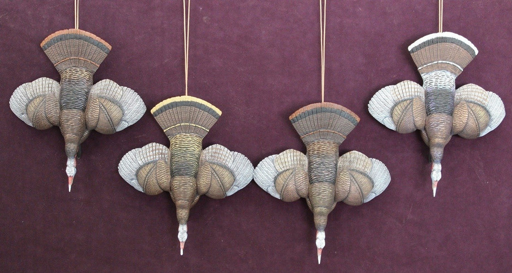 Miniature Wild Turkey Carved Hanging Ornament💋